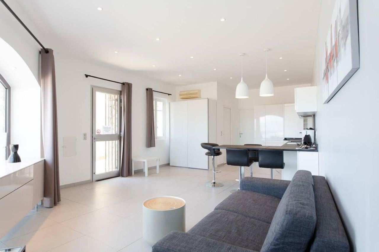Appartement 4 Personnes Vue Mer Remparts Antibes Eksteriør billede
